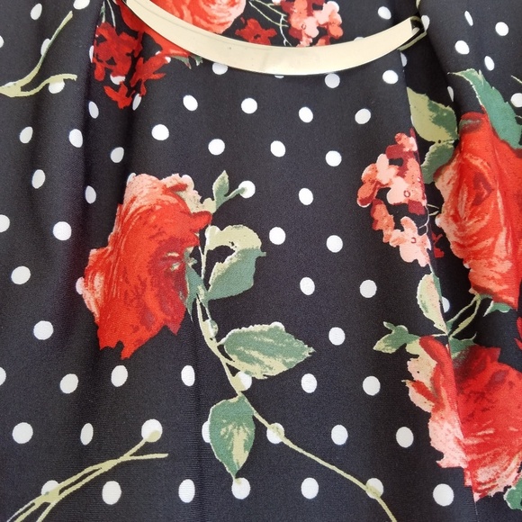 Brody Myles Dark Floral Blouse Komono Style L Black Red White Polka Dot - Picture 2 of 6